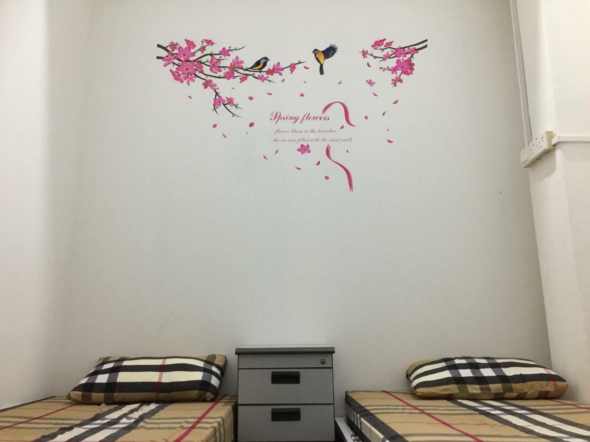 Jiaxin Hostel ウル・ティラム エクステリア 写真